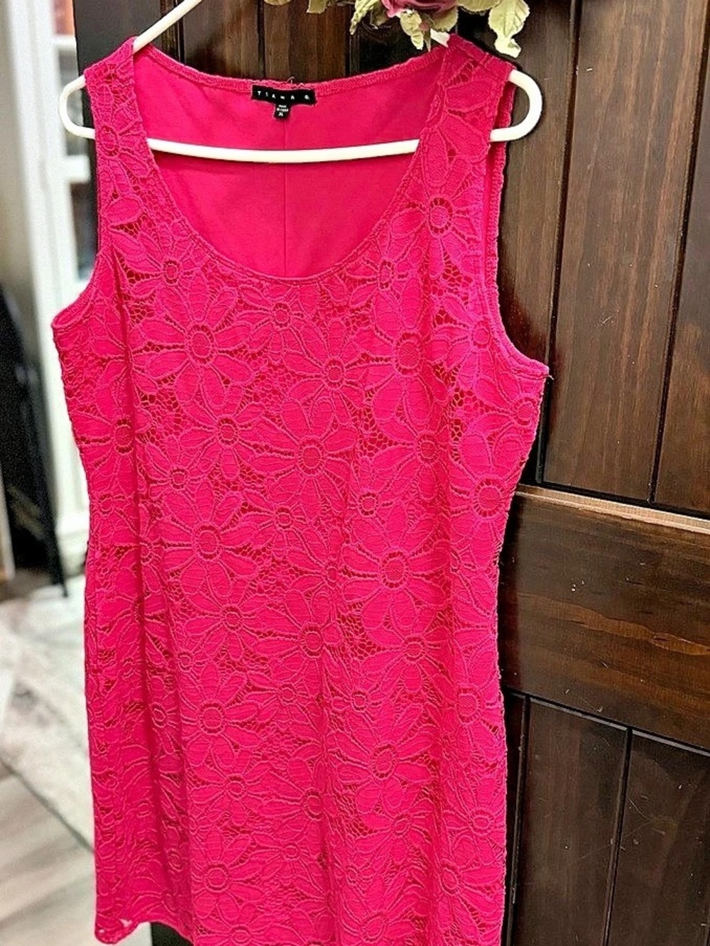 Tiana B Floral Lace Mini Dress in Pink Size XL Like New